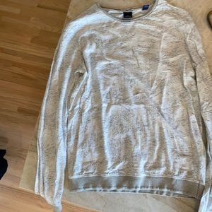 Lightweight sweatshirt